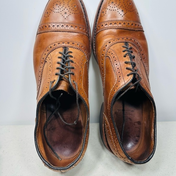 Allen Edmonds Strand Oxford
Shoes Walnut Brown Men\'s Size
8,5 D Clean Dress main image 6